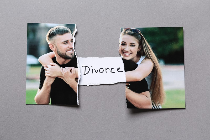 The-Hill-Law-Firm-PC-Collaborative-Divorce-Different-Than-Mediation-blog